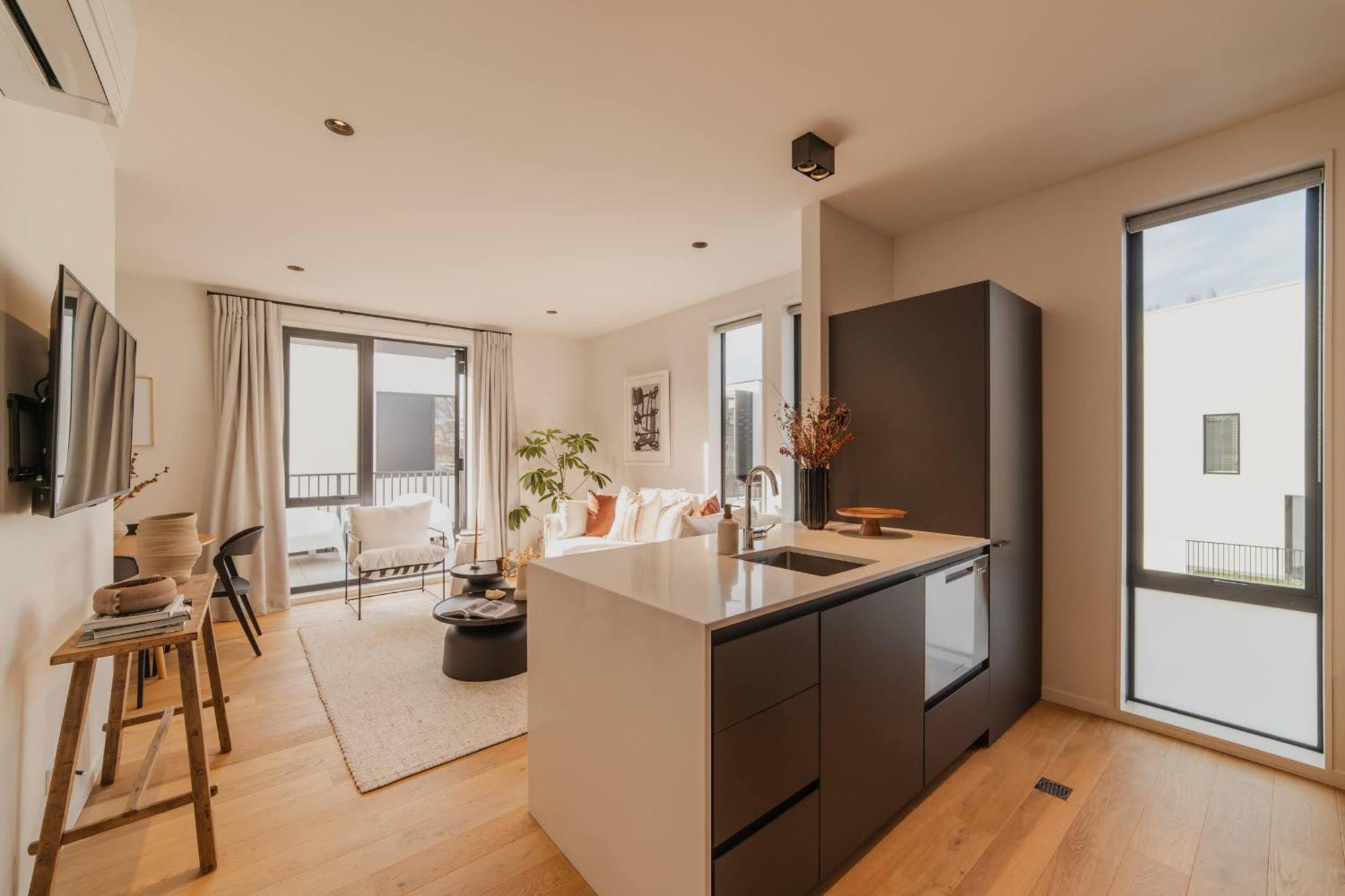 Chic And Contemporary Living At Cambridge Terrace Villa Крайстчърч Екстериор снимка